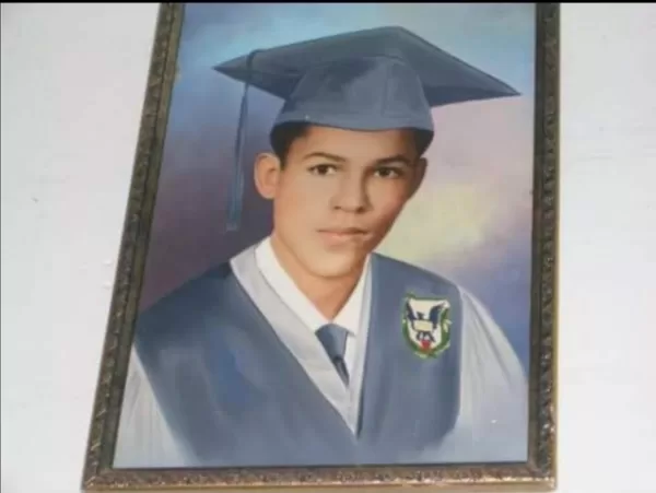 El hijo perdido, Antonio a los 19 años